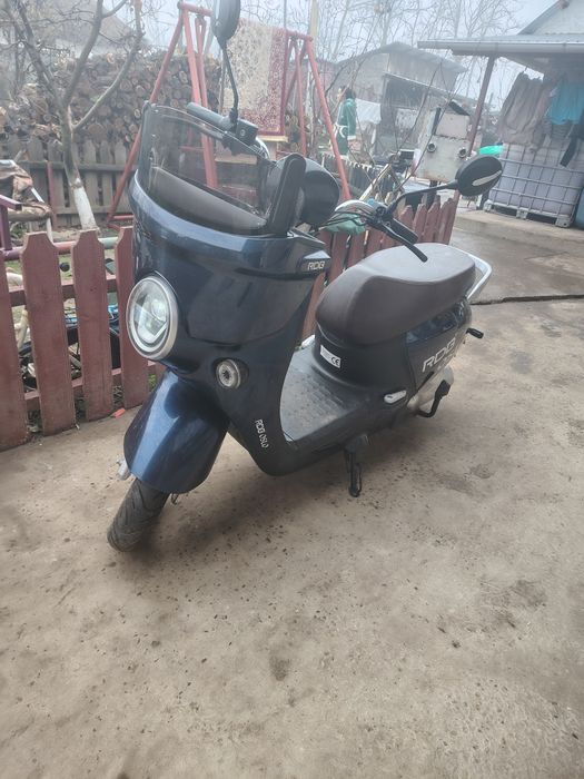 Se vinde Scuter electric