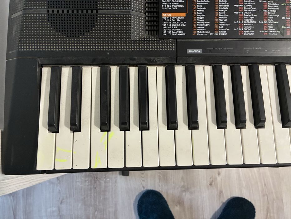Orga Yamaha PSR-F51