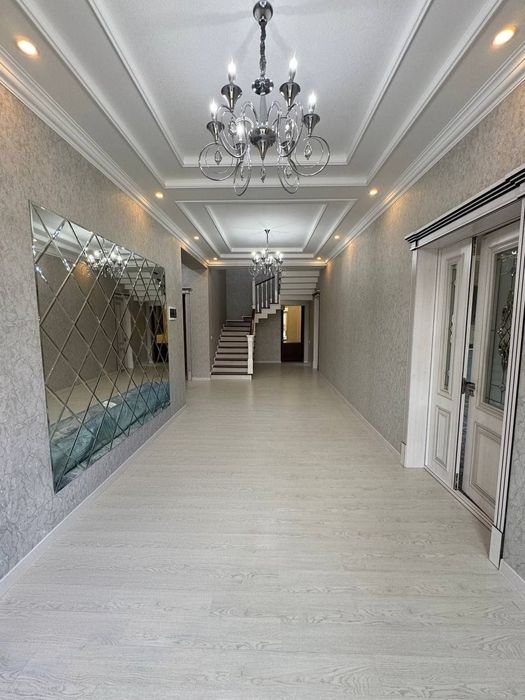 Юнусабад 15,  Евро дом - 4,5 соток , 350м²
Евро дом- 4,5сотки
3 уровня