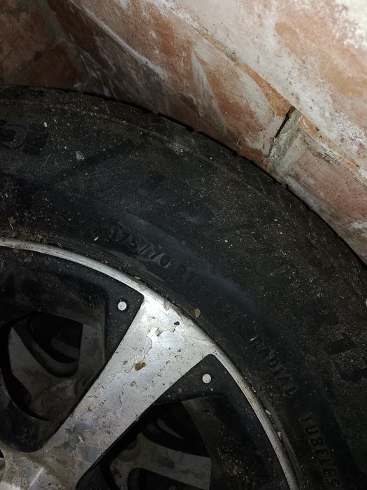 Шины с тианками р13