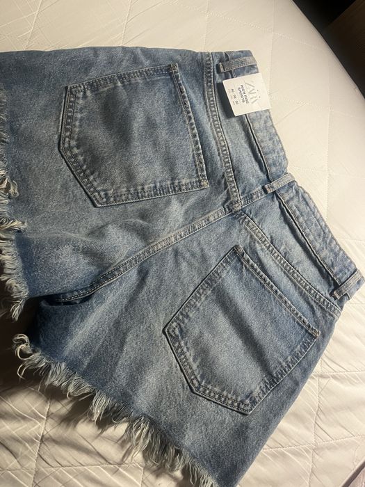 Дрехи Зара Zara чисто нови