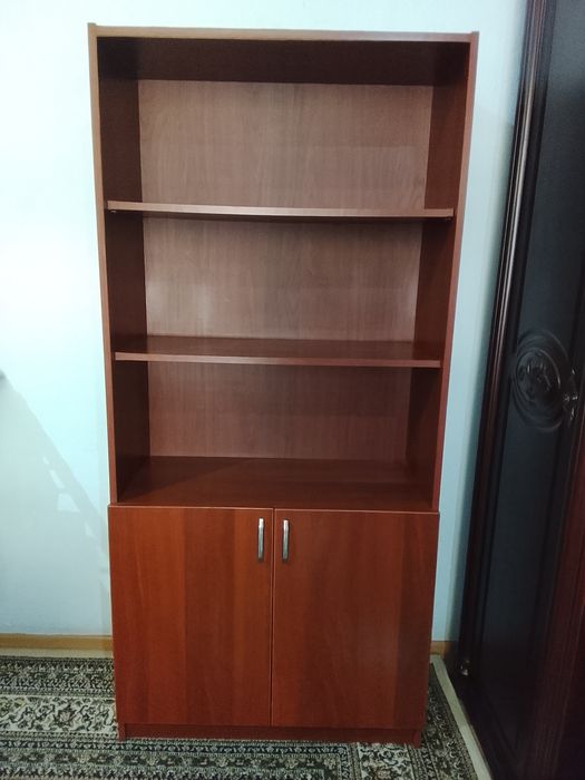 Divan shkaf jurnalniy stol tumbochkasi