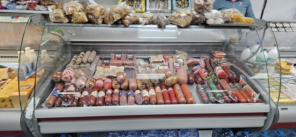 Продам холодильные витрины