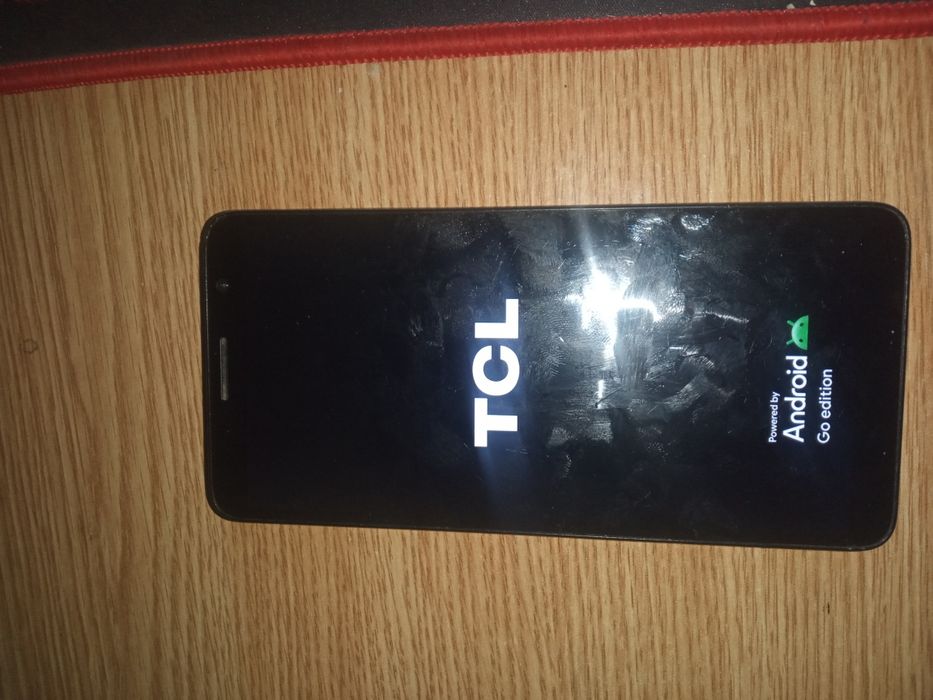 Telefon tcl  501