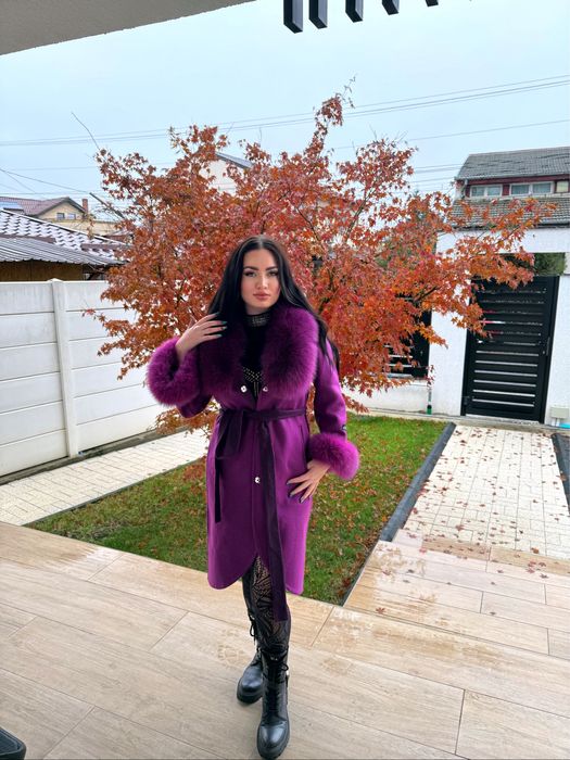 Vand Palton din lana de Alpaca la  super pret! 800lei