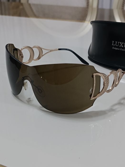 Солнцезащитные очки женские