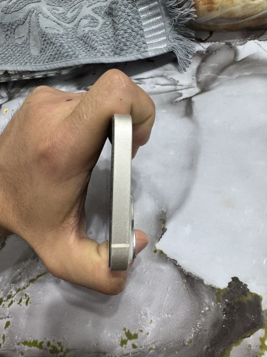 Сатылымда Айфон 14