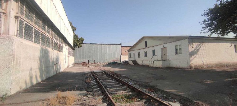 Продаётся база Яшнабадский район 3 га с жд веткой