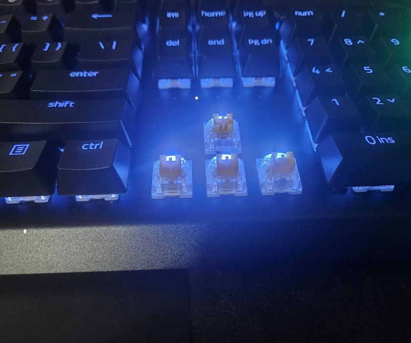 Tastatura Razer BlackWidow V4 Pro Yellow Switches