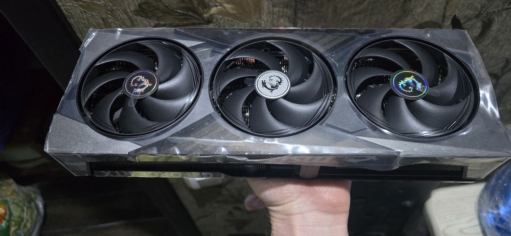 Msi Rtx 5070 gaming  trio