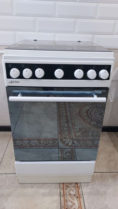 Продам газовую плиту Kaiser