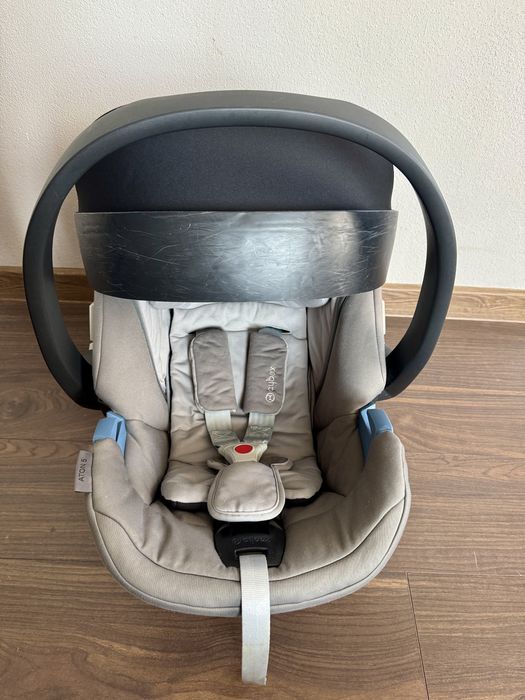 Бебешко кошче за кола Cybex Aton 5 + база isofix
