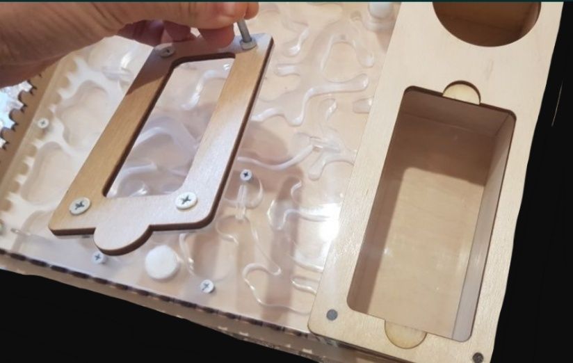 Муравьиная ферма, формикарий с муравьями