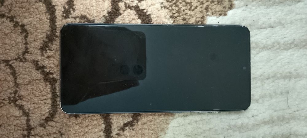 Обменяю ДВЕ Samsung s21 5g