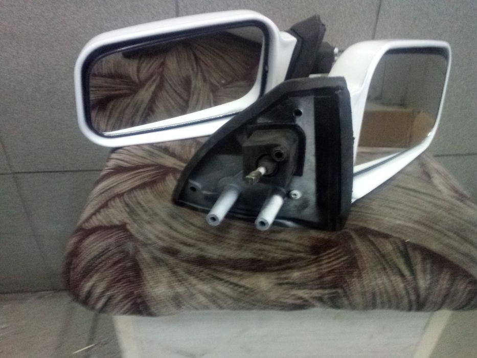 Продам запчасти разные.