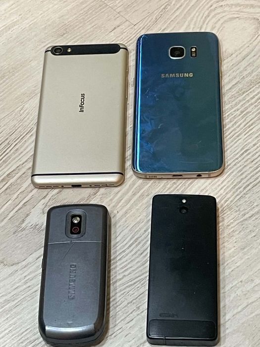 Telefoane pentru piese