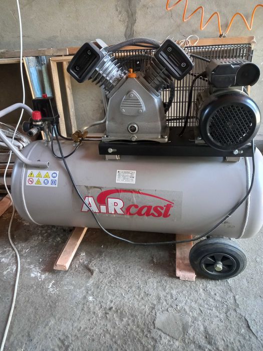 продам компрессор AIRCAST (REMEZA)