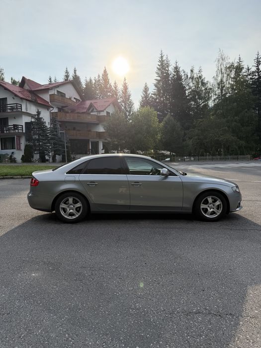 Intretinuta exemplar - Audi A4 B8 2009 Ambition Limuzina 1.8 TFSI Benzina 160 de cai - eleganta sportiva cu multe functii modificata putin estetic