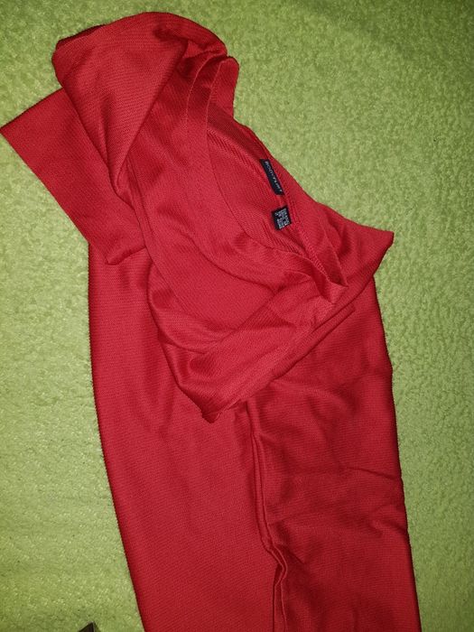 Rochie ROSU CA focul