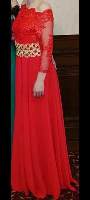 Vand rochie de seara