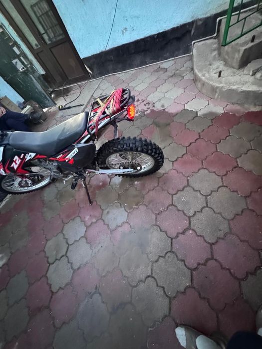 Мотоцикл Xinguizun z2