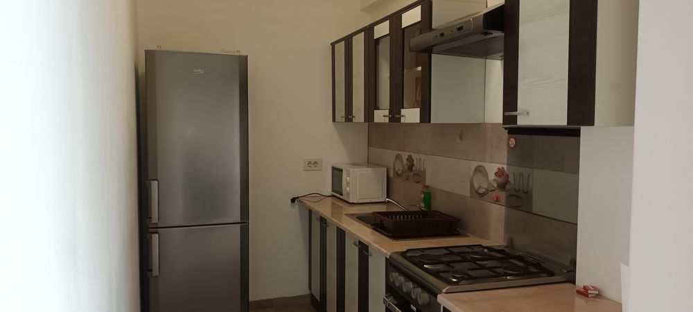 Ap. 2 c. de închiriat – central – Prima, str. Evreilor deportati