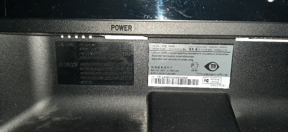 Монитор Samsung 19" в отличном состояний.