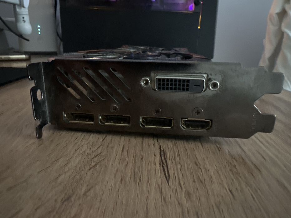 gigabyte gtx 1080 8 gb