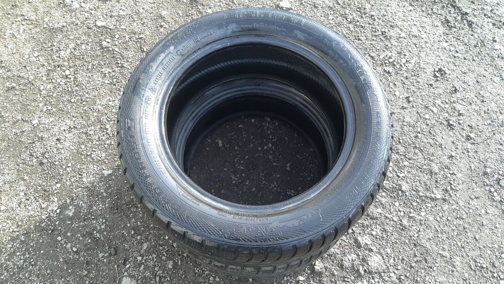 Шины 205/55/16 б/у.