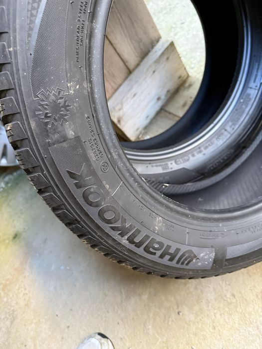 Anvelope Iarna Hankook 195/60/16
