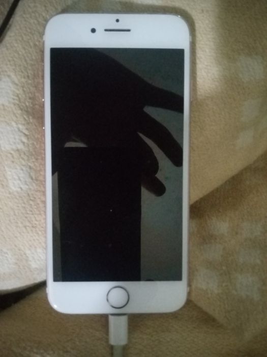 Iphone 8 gold 64 gb