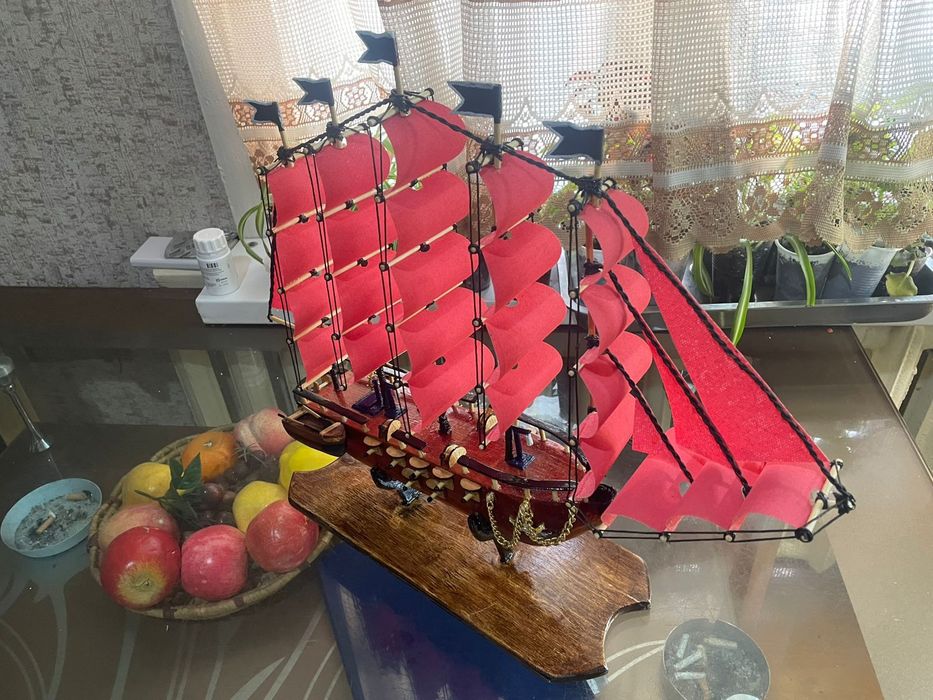 Корабль ручной работы