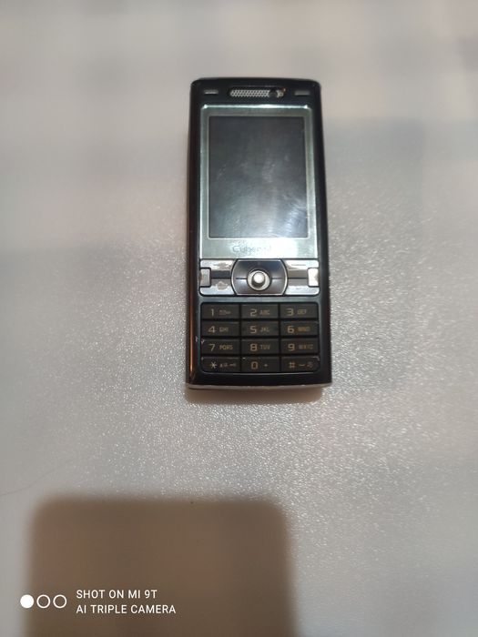 Продам sony ericsson k800i