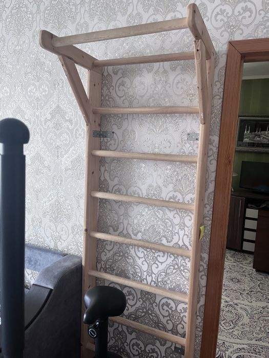 Продам шведскую стенку