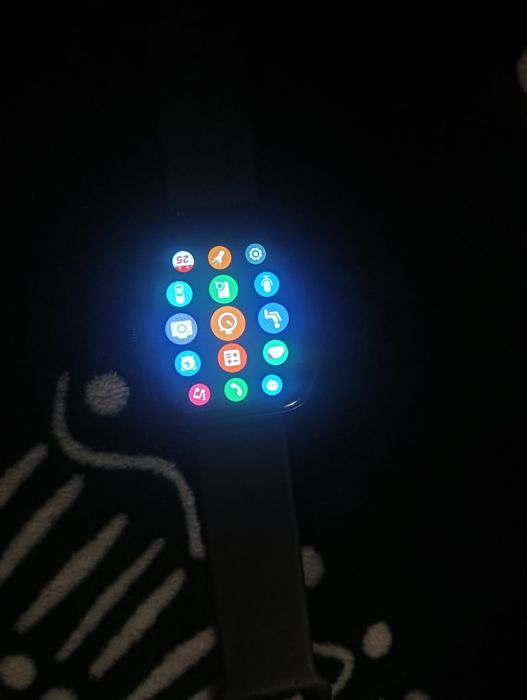 Vând ceas smartwatch