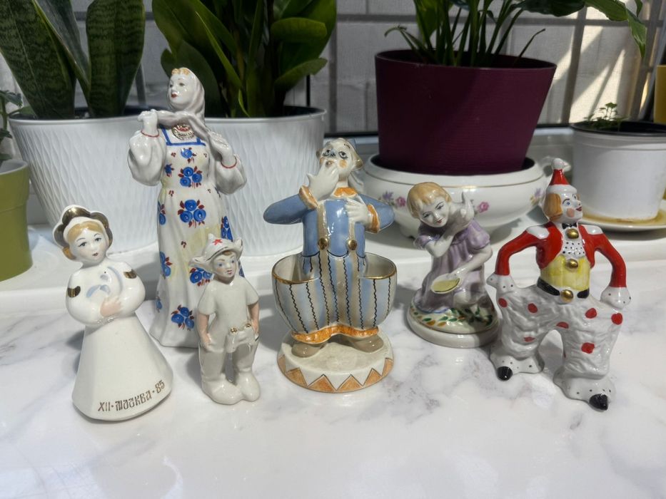 Продам различные сувениры.