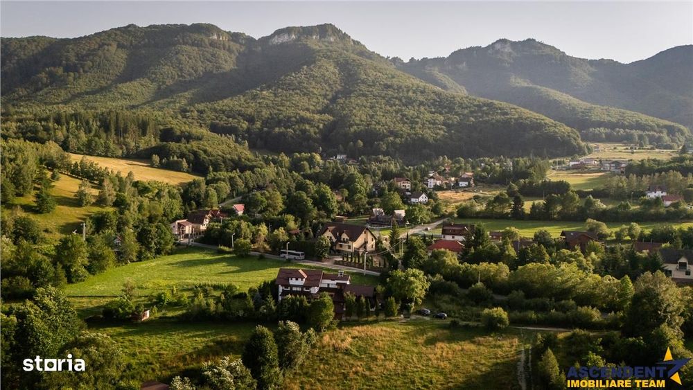 FILM!Casa+pensiune la cheie,1.742 teren de vis, in Tohanita, Zarnesti,