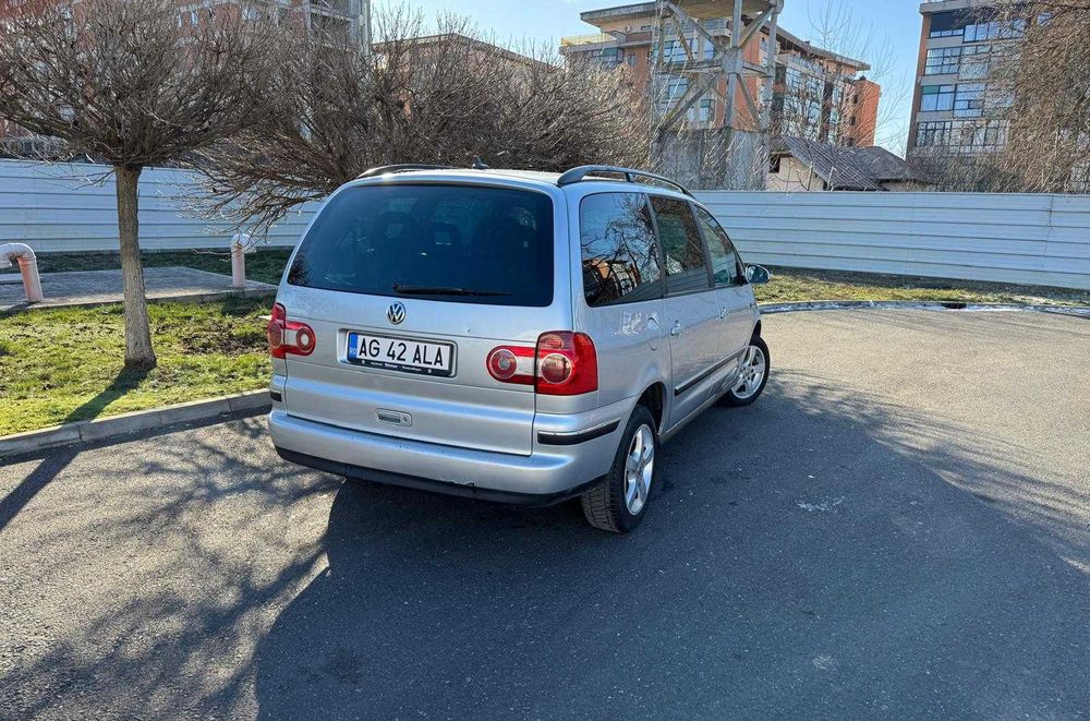 Volkswagen Sharan 2.0 TDI 2008 7 locuri