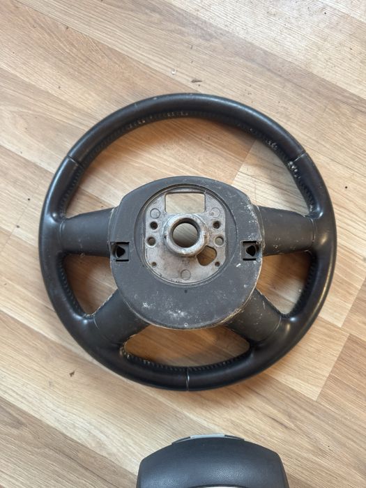 Волан audi a4 b8