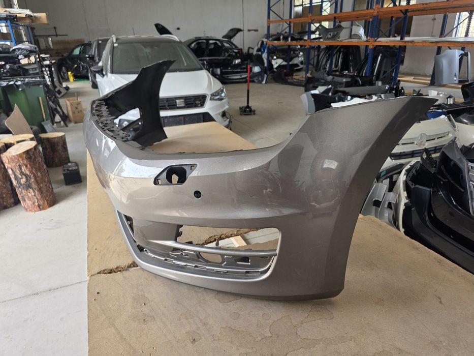 VW GOLF 7  2014 предна броня