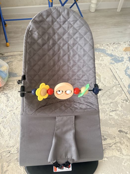 Шезлонг детский