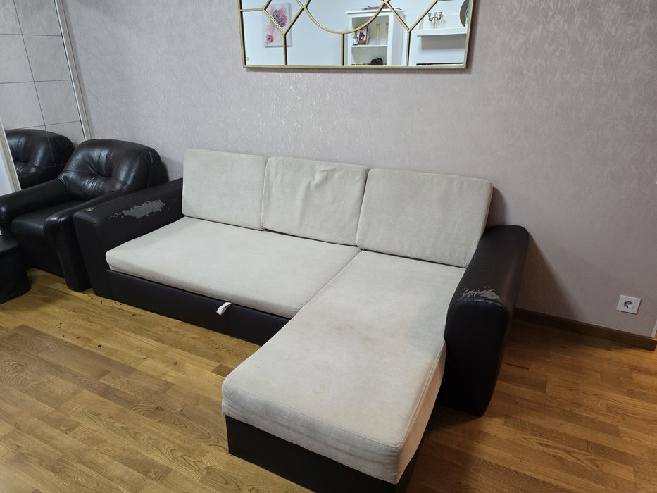 Coltar extensibil / canapea cu lada depozitare Oradea