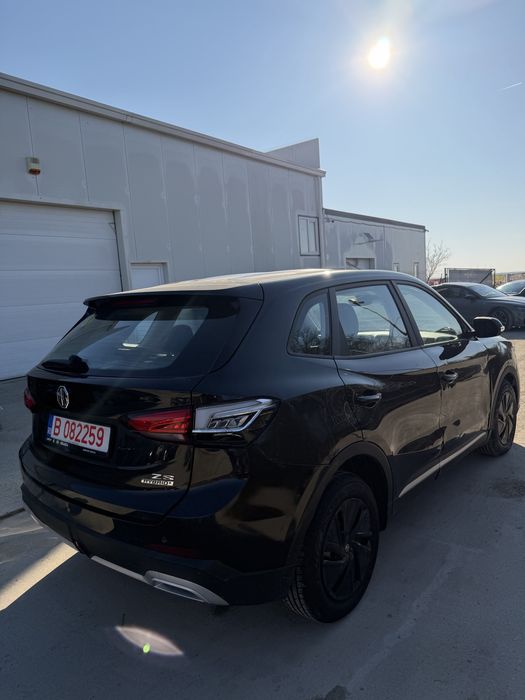 MG ZS 2025 1800 KM automat 1.5 HIBRID+ usor avariat / avariate