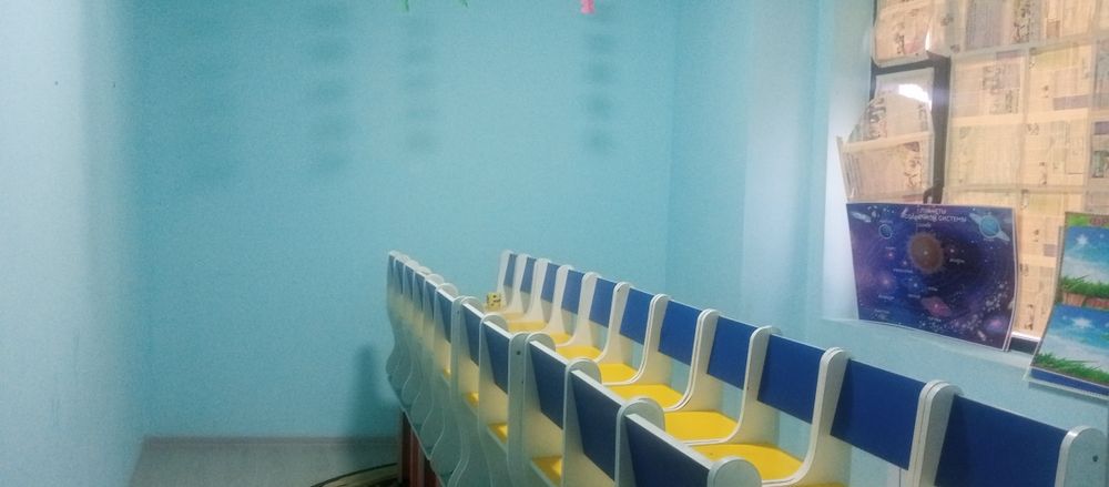 С даётся в аренду помещения 200кв  второй этаж