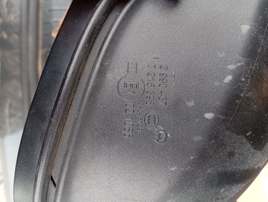 Oglinda stanga defect BMW X1 E84 - OEM 51162993765 -vedeti poza