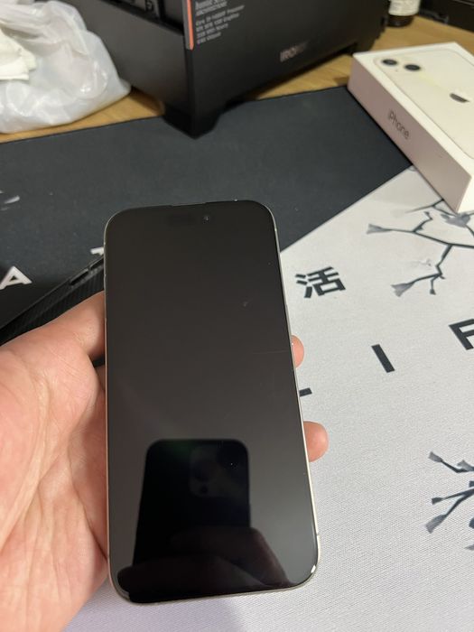 iPhone 15 pro 256gb. Все родное