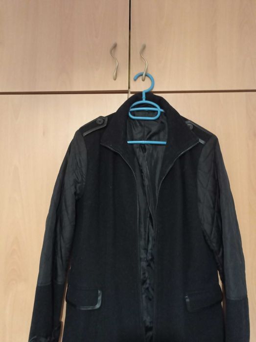 Продавам дамско палто