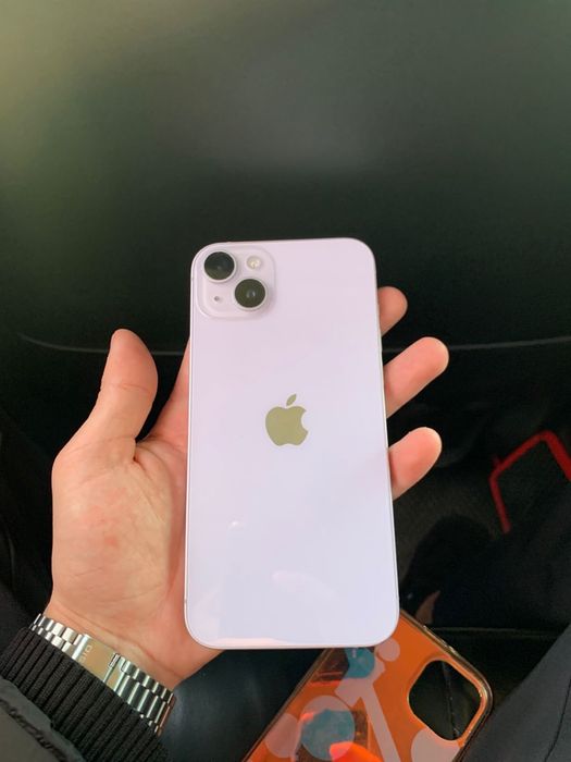 Продам Айфон 14 plus