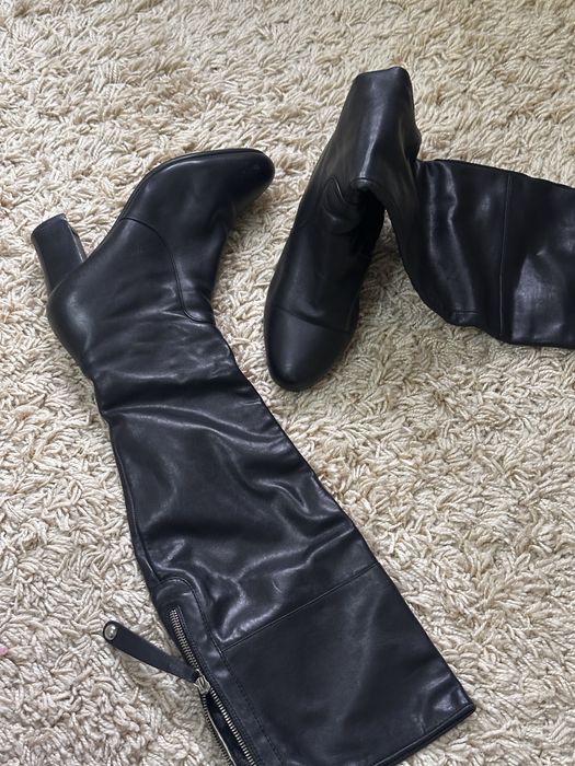 Кожаные сапоги европейка