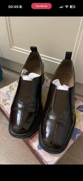Продам женскую обувь